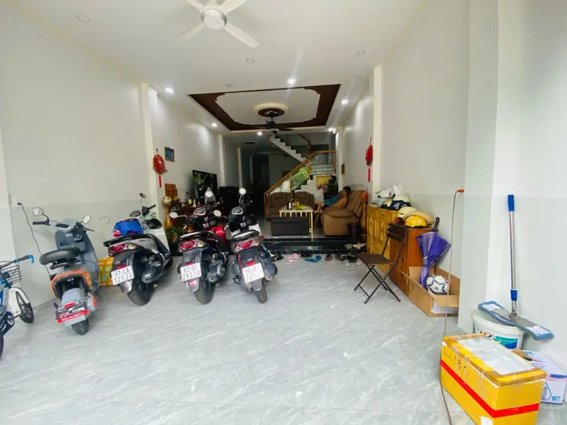 Bán nhà riêng 3 tầng tại phường Dĩ An, diện tích 92,8m², giá 5,2 tỷ đồng... Bán nhà riêng tại Dĩ An, Hồ Chí Minh 01