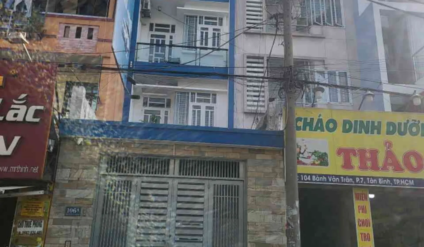 Nhà mặt phố 5 tầng diện tích rộng tại quận Tân Bình giá hấp dẫn... Bán nhà mặt phố tại Tân Sơn Nhất, Hồ Chí Minh 01
