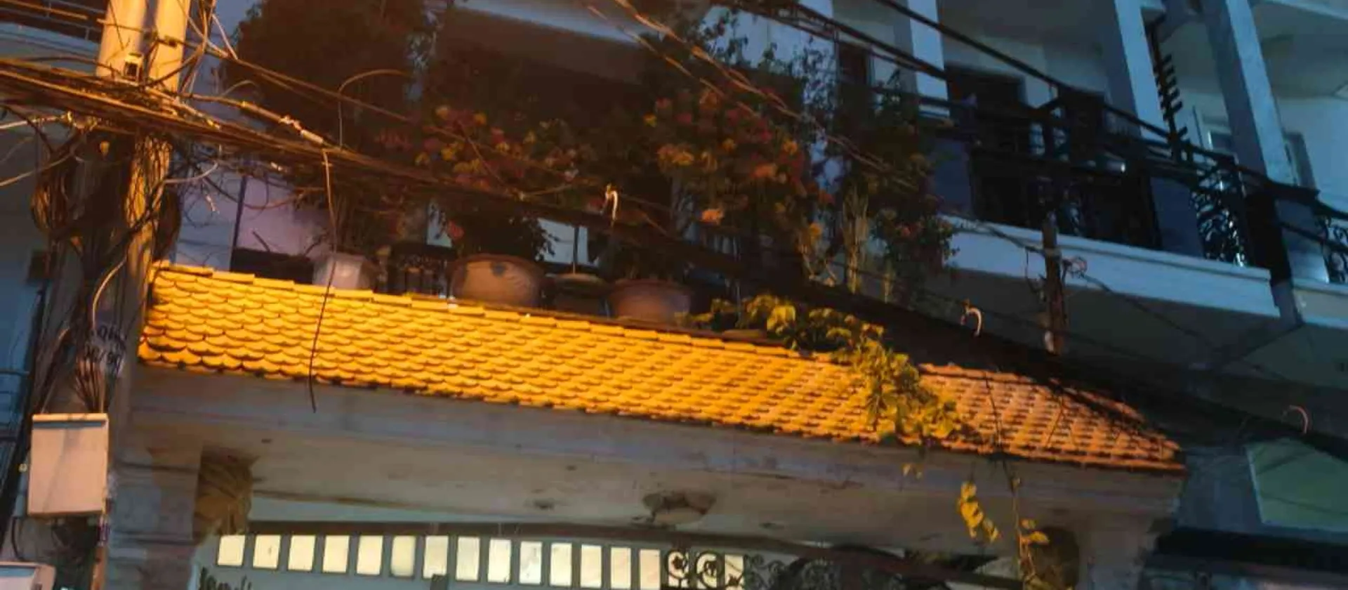 DƯƠNG QUẢNG HÀM – NGANG 5M – HXH – Ô TÔ NGỦ TRONG NHÀ

📐 5×25m | Trệt + 3 lầu + sân thượng... Bán nhà riêng tại An Nhơn, Hồ Chí Minh 01