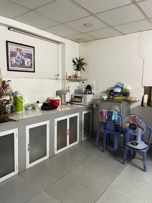 Nhà 2 tầng 4 phòng ngủ mặt tiền rộng ở phường 11, Quận Tân Bình... Bán owner_side tại Bảy Hiền, Hồ Chí Minh 01