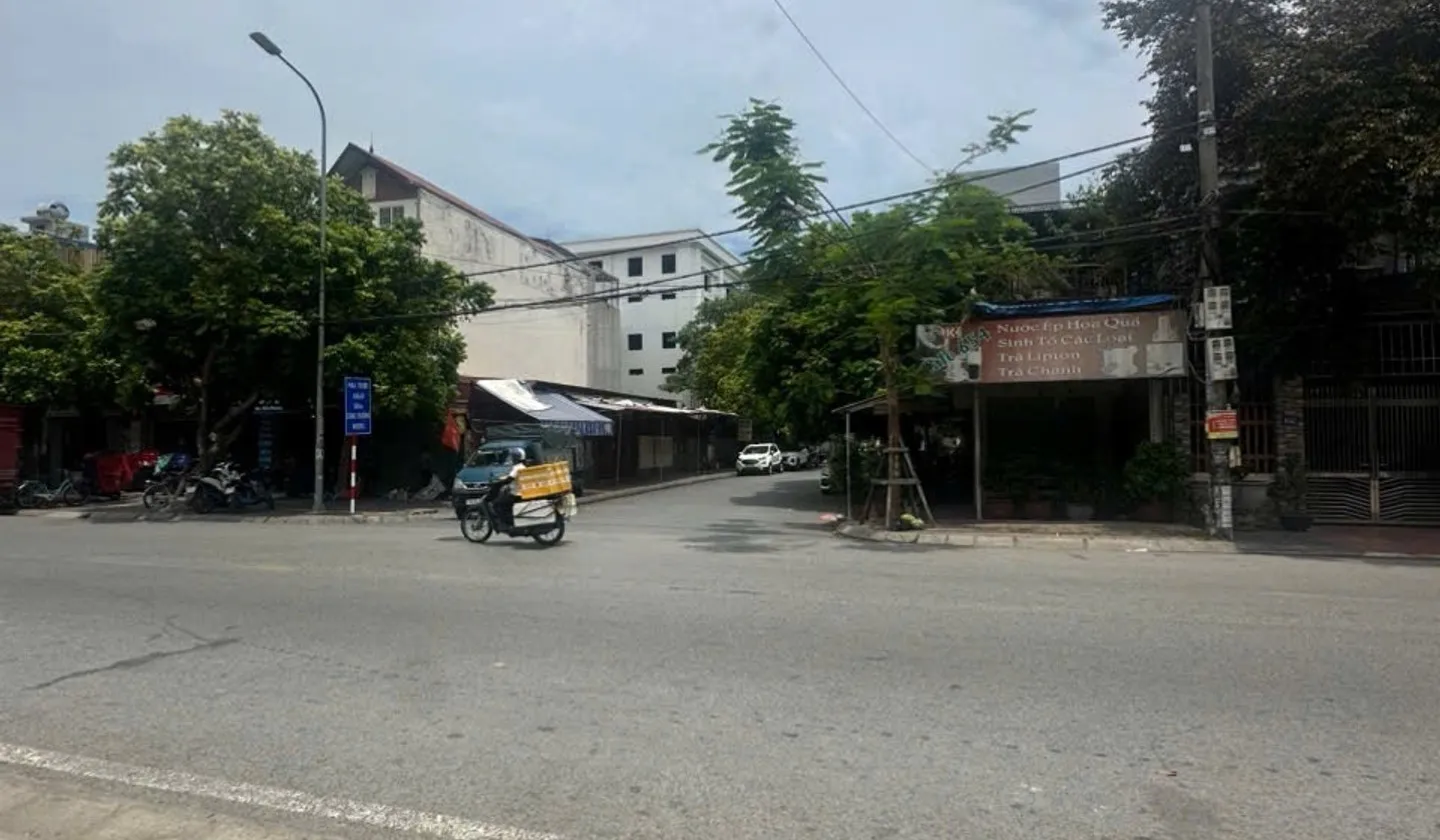 Cơ hội vàng sở hữu nhà mặt phố vị trí đắc địa, giá cực tốt hiếm có tại quận trung tâm... Bán nhà mặt phố tại Hải An, Hải Phòng 01