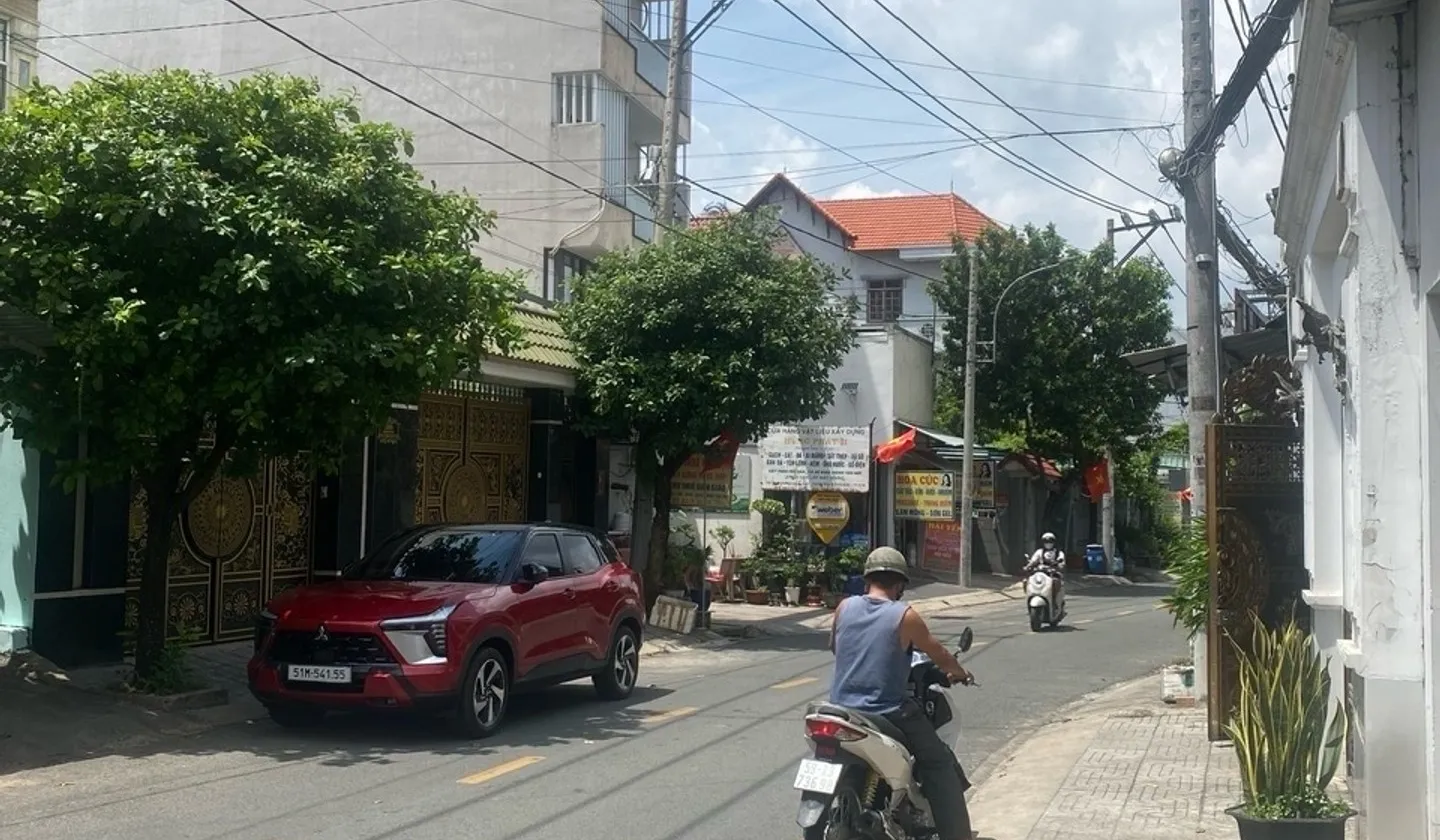 Nhà cấp bốn mặt tiền kinh doanh đường số 6 Linh Xuân Thủ Đức... Bán nhà mặt phố tại Linh Xuân, Hồ Chí Minh 01