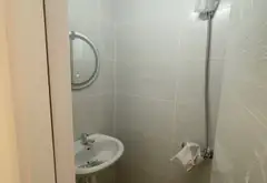 Nhà 2 tầng hiện đại, yên tĩnh ngay trung tâm quận 10... Bán nhà riêng tại Hòa Hưng, Hồ Chí Minh 13