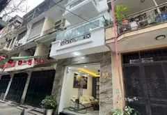 1 NHÀ RA PHỐ NGUYỄN CHÍ THANH- Ô TÔ 7 CHỖ VÀO NHÀ- KINH DOANH SẦM UẤT... Bán nhà riêng tại Láng, Hà Nội 07