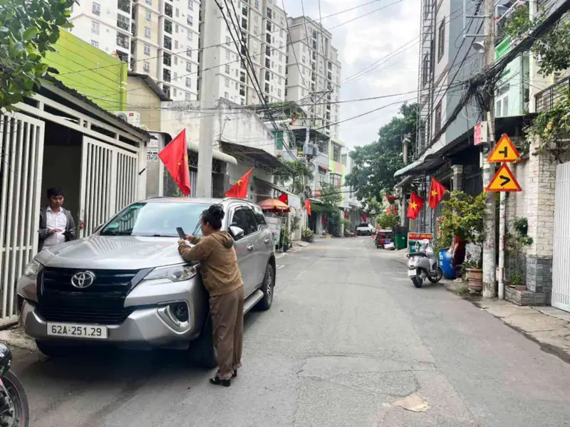 Bán nhà 2 tầng cũ, 114m² đất, Quận 9, giá 9 tỷ... Bán nhà riêng tại Phước Long, Hồ Chí Minh 01
