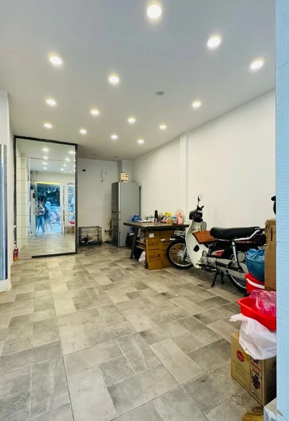 Nhà hẻm rộng, kinh doanh sầm uất, giá nhỉnh 5 tỷ... Bán nhà mặt phố tại Tân Hòa, Hồ Chí Minh 01