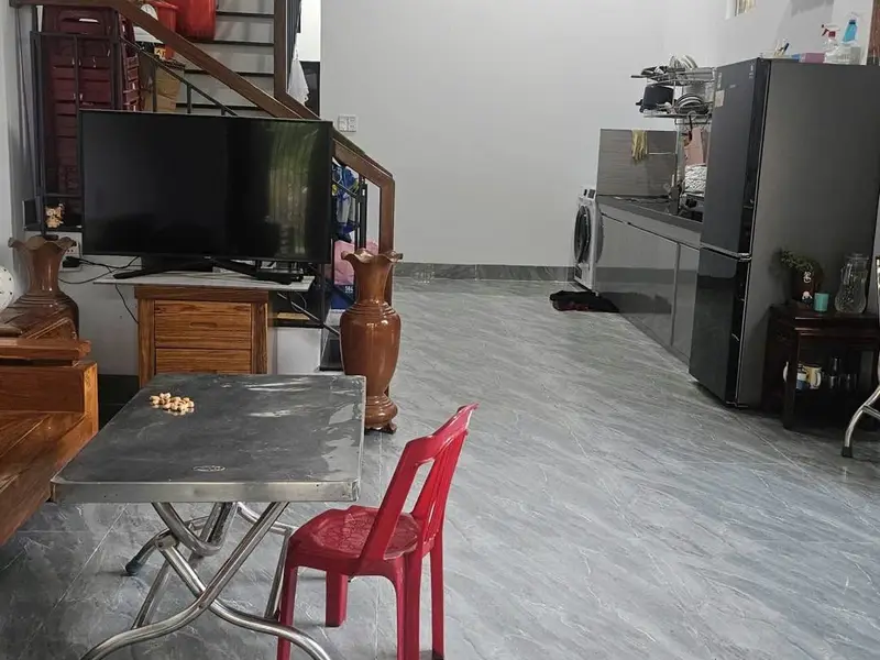 😳 **4,55 TỶ MUA NHÀ… MÀ CHỦ CÒN TẶNG LUÔN MỘT “NGHỀ” ĐANG RA TIỀN?**... Bán nhà mặt phố tại Cẩm Lệ, Đà Nẵng 01