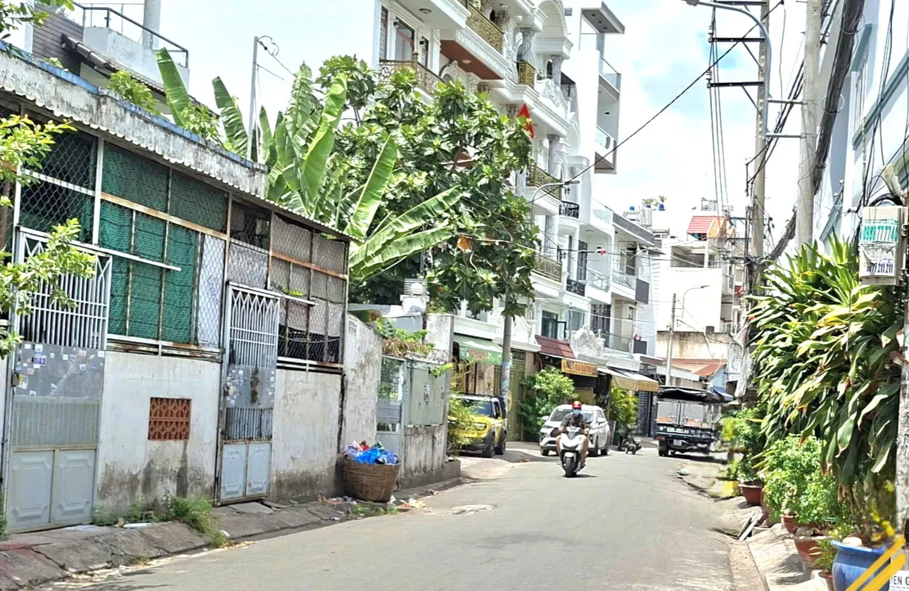 Chỉ hơn 5ty, có nhà Hương lộ 2 (72m2), hẻm xe tải... Bán nhà riêng tại Bình Trị Đông, Hồ Chí Minh 01
