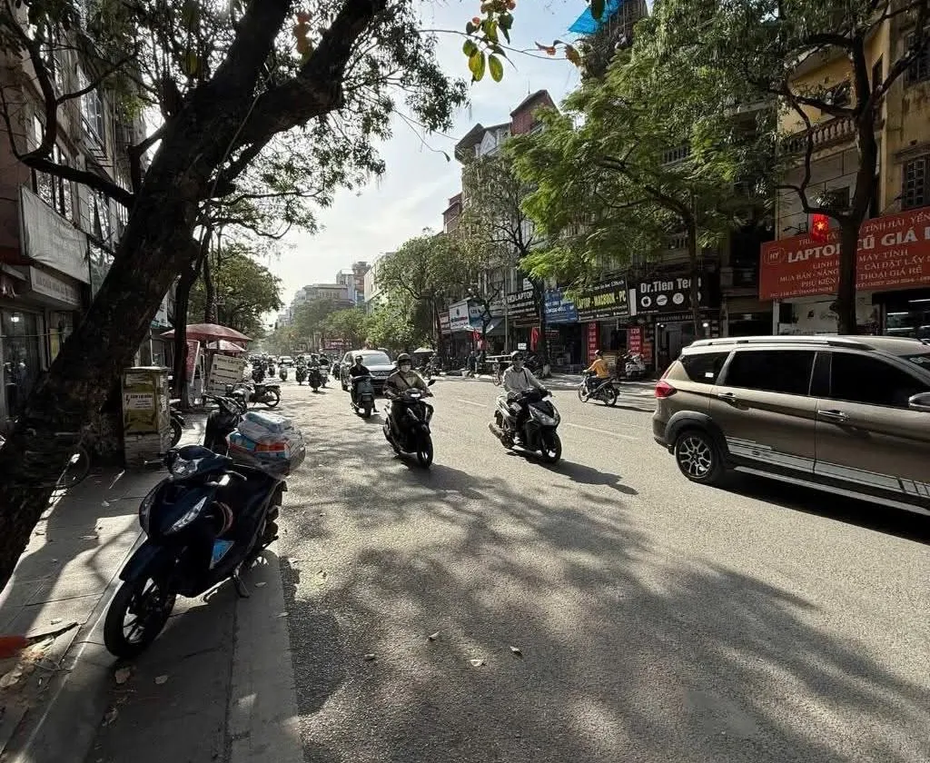 Bán nhà mặt phố lô góc tại phường Bách Khoa, Hà Nội - Vỉa hè rộng, vị trí đắc địa, 122m2... Bán nhà mặt phố tại Bạch Mai, Hà Nội 01