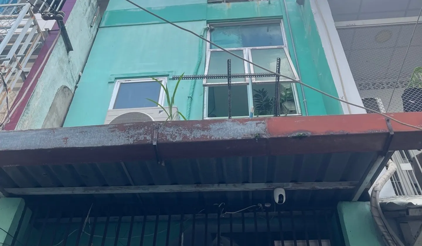 Nhà 2 mặt tiền đón gió, trung tâm Quận 10, giá chỉ hơn 6 tỷ... Bán nhà riêng tại Hòa Hưng, Hồ Chí Minh 01