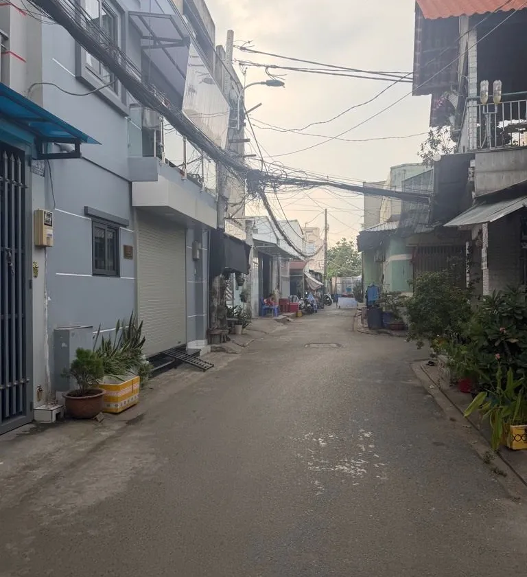 CƠ HỘI HIẾM: NHÀ CẤP 4 CÓ SẴN DÒNG TIỀN 20TR/THÁNG – 10 PHÒNG TRỌ BÌNH TÂN... Bán nhà riêng tại Bình Tân, Hồ Chí Minh 01