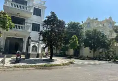 BIỆT THỰ GÓC 2 MẶT TIỀN – BƯNG ÔNG THOÀN, LIÊN PHƯỜNG - QUẬN 9
Diện tích 147,5m², ngang 8m... Bán nhà riêng tại Tăng Nhơn Phú, Hồ Chí Minh 02