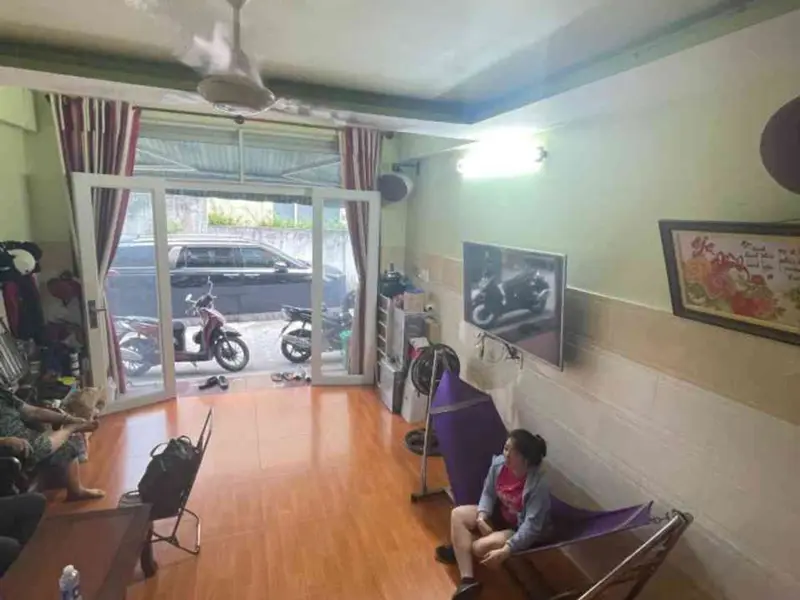 HẺM XE HƠI 7M - SÁT MẶT TIỀN - NHÀ ĐẸP - THANG MÁY... Bán nhà riêng tại Tân Phú, Hồ Chí Minh 01
