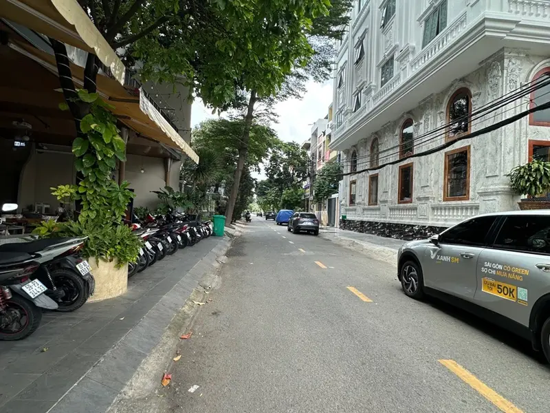 Siêu phẩm nhà mặt phố lô góc hướng Đông Nam tại khu vực đắc địa... Bán nhà mặt phố tại An Lạc, Hồ Chí Minh 01