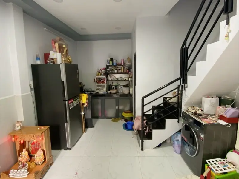 Nhà 2 tầng xinh xắn, giá hợp lý tại Quận 7... Bán nhà riêng tại Tân Hưng, Hồ Chí Minh 01