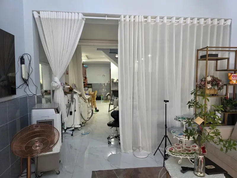 Bán nhà mặt tiền tại ĐHT31, diện tích 42m2, kinh doanh sầm uất, giá 5.99 tỷ... Bán nhà mặt phố tại Đông Hưng Thuận, Hồ Chí Minh 01