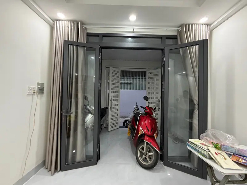 Bán nhà 2 tầng 4 phòng ngủ tại Phường Phú Thuận, quận 7. Huỳnh Tấn Phát... Bán nhà riêng tại Phú Thuận, Hồ Chí Minh 01