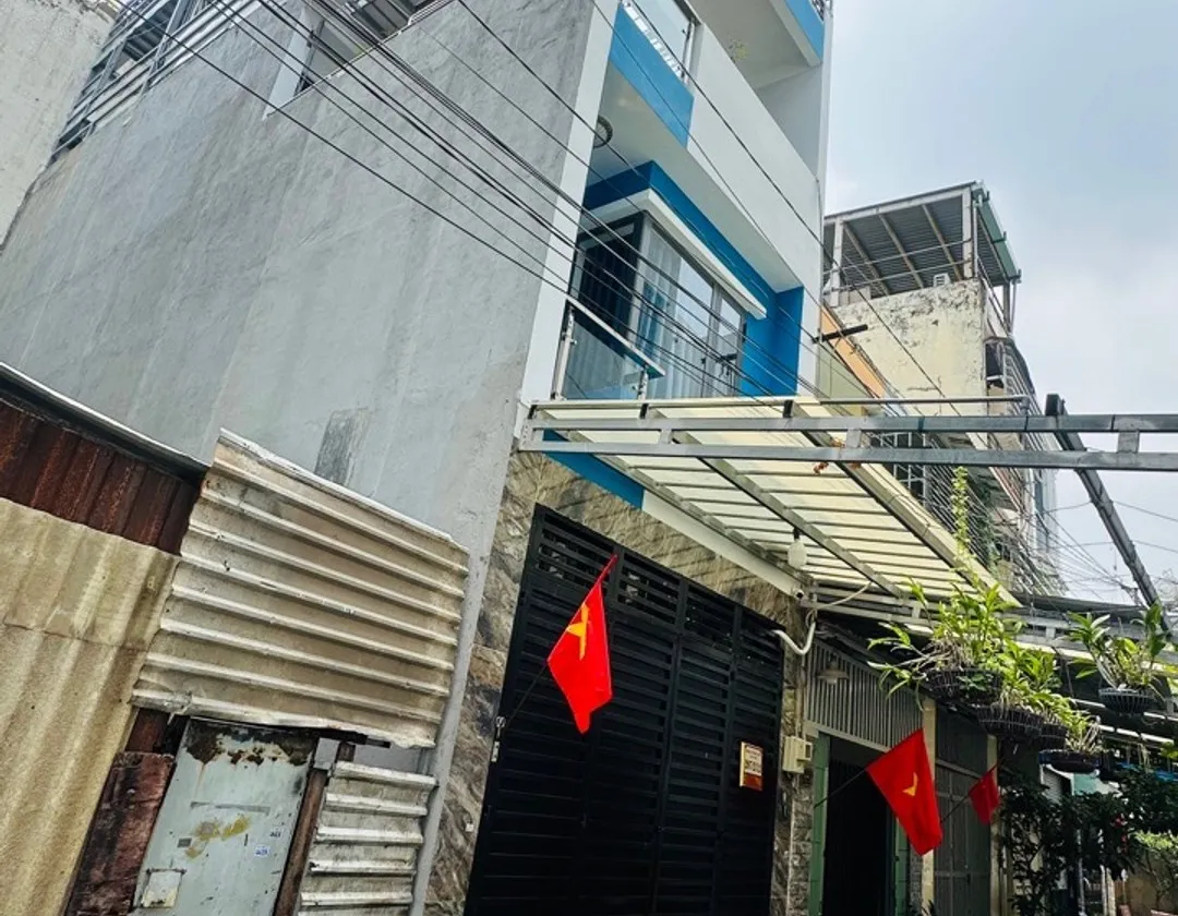 Nhà 5 tầng vững chắc, sân thượng rộng rãi, giá tốt tại Tân Bình... Bán nhà riêng tại Tân Sơn, Hồ Chí Minh 01