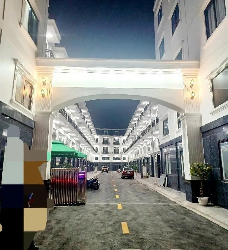 Bán nhà mặt phố Phường Thới An Quận 12, 66.4m2, 6 tầng, mặt tiền 4.2m, kinh doanh đa ngành... Bán nhà mặt phố tại Thới An, Hồ Chí Minh 01