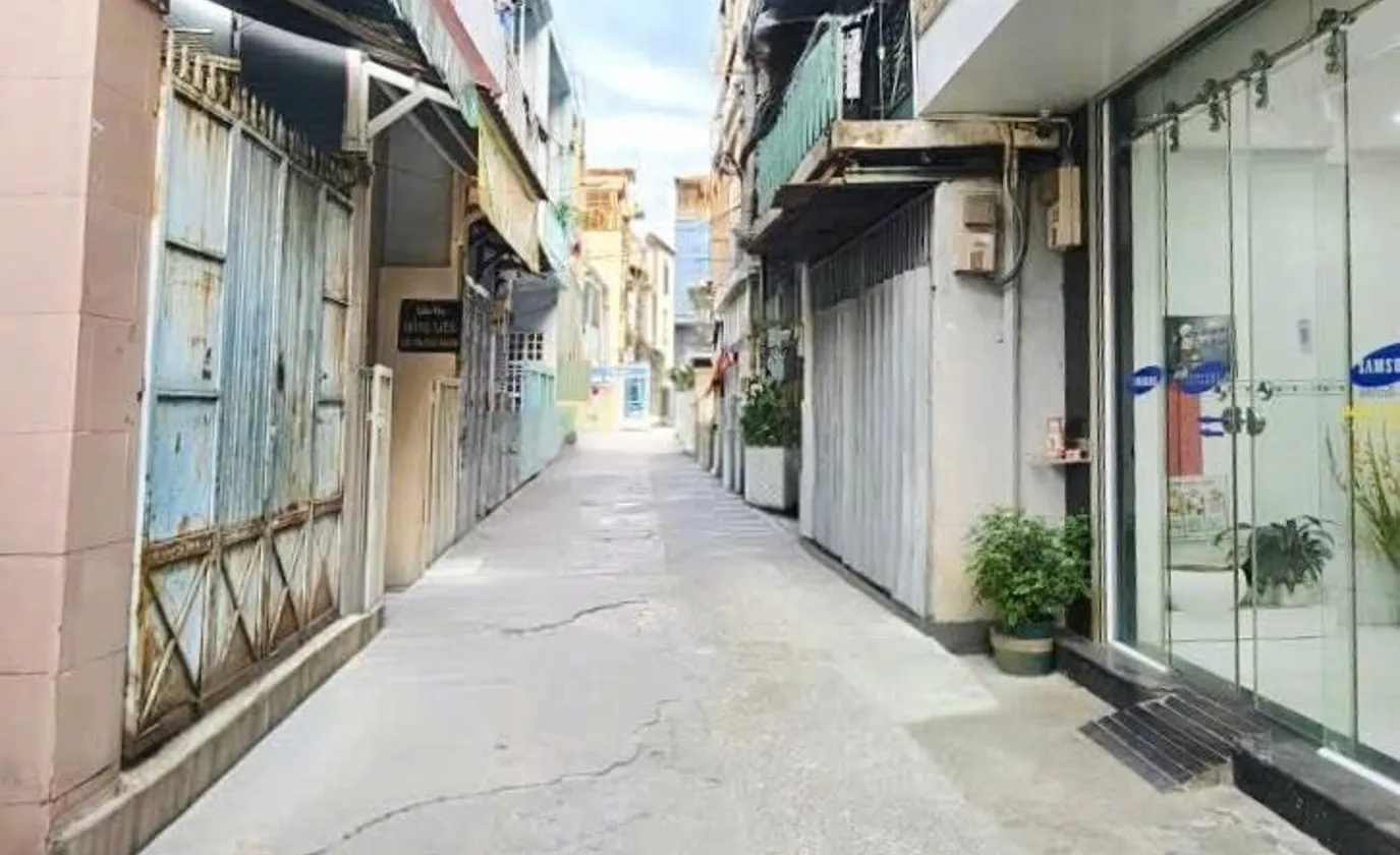 Nhà Phố Đô Thị 5 Tầng Kiên Cố Trục Nguyễn Tiểu La, Trung Tâm Quận 10... Bán nhà riêng tại Diên Hồng, Hồ Chí Minh 01