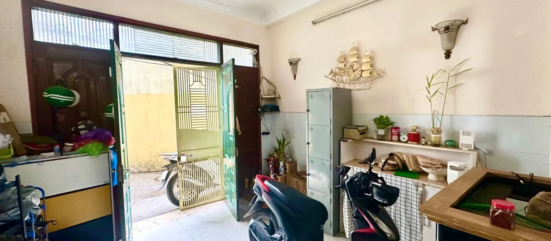 Nhà Khương Hạ, view Hồ Lộng Gió, ngõ ô tô tránh gần phố... Bán nhà riêng tại Khương Đình, Hà Nội 01