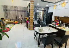 💰 8.2 TỶ | HUỲNH VĂN GẤM – TÂN PHÚ | GIẢM 200TR
🏡 68m² – ngang 7.4m | 4 tầng kiểu biệt thự mini |... Bán owner_side tại Tây Thạnh, Hồ Chí Minh 01