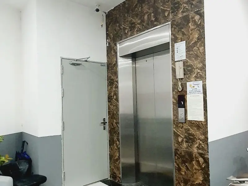 Bán nhà 8 tầng 12 phòng tại Trích Sài, Tây Hồ, giá 25 tỷ... Bán nhà riêng tại Tây Hồ, Hà Nội 01