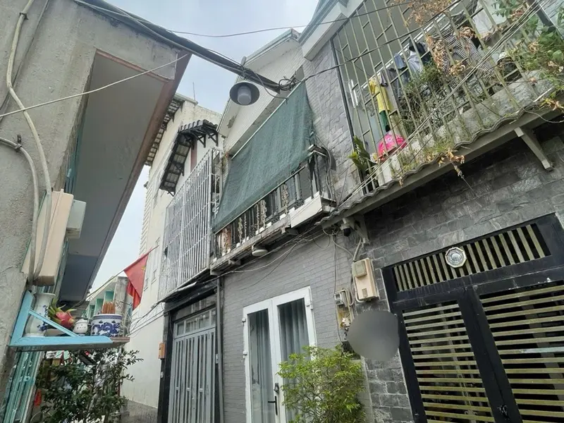 BÁN NHÀ QUẬN 7, ĐƯỜNG HUỲNH TẤN PHÁT KẾ BÊN PHÚ MỸ HƯNG, NHÀ BTCT Ở LIỀN, SỔ RIÊNG GIÁ 3TY CÒN BỚT... Bán nhà riêng tại Tân Mỹ, Hồ Chí Minh 01