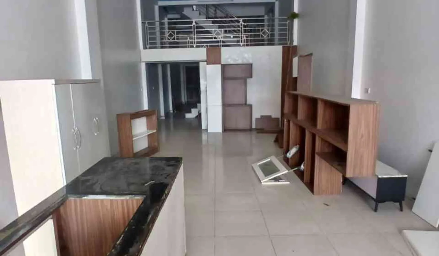 Nhà mặt phố Ql37 đối diện bến xe Hiệp Hòa kinh doanh víp chỉ việc ở... Bán nhà mặt phố tại Hiệp Hòa, Bắc Ninh 01