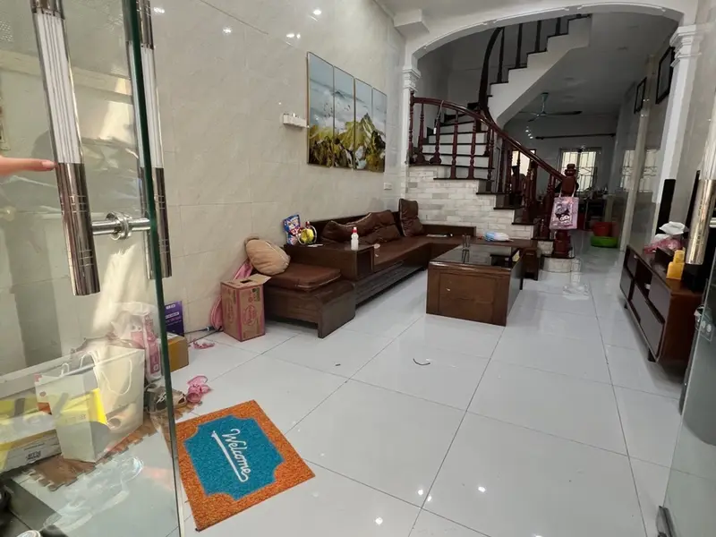 Cơ hội sở hữu nhà 4 tầng, 63m2, vị trí vàng tại Kim Giang, giá tốt hiếm có.... Bán nhà riêng tại Định Công, Hà Nội 01