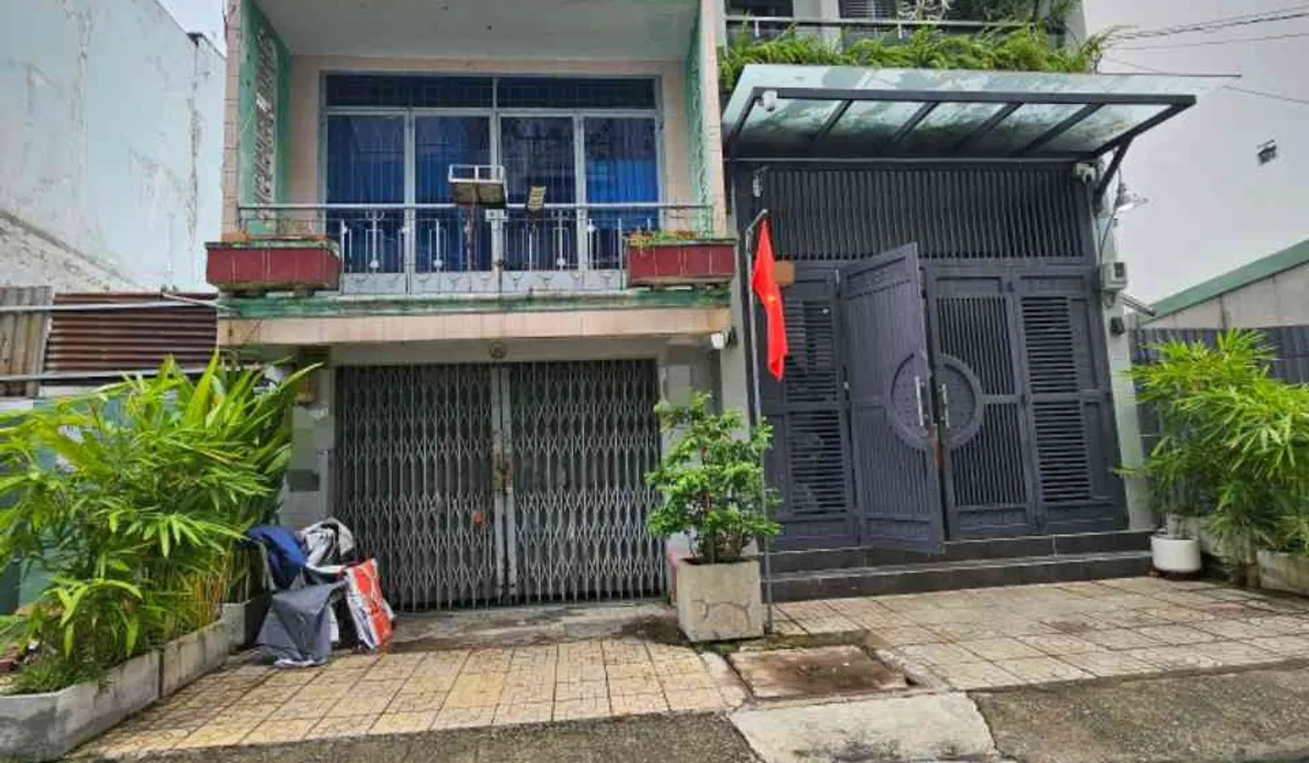 🔥 KHU TÊN LỬA – AN LẠC – 56M² – MT ĐƯỜNG 12M – 2 TẦNG – NHỈNH 6 TỶ 🔥... Bán nhà mặt phố tại An Lạc, Hồ Chí Minh 01