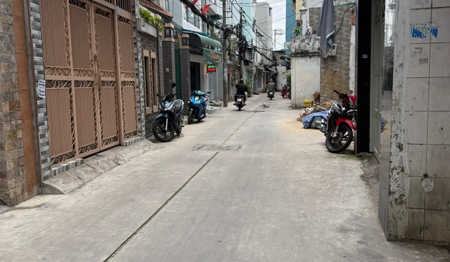 Bán nhà riêng 4 tầng tại Bình Thới, Quận 11, hẻm xe hơi, sổ hồng riêng... Bán nhà riêng tại Phú Thọ, Hồ Chí Minh 01