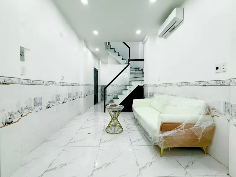 Nhà 4 tầng xinh xắn, hẻm an ninh, giá chỉ trên 5 tỷ... Bán nhà riêng tại Vườn Lài, Hồ Chí Minh 01