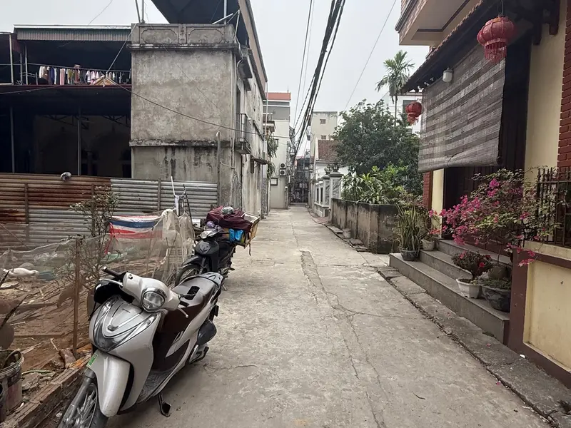 TRUNG TÂM THƯỜNG TÍN NGAY SÁT SÂN THỂ THAO TRỒNG ĐỒNG , HIMLAM NGUYỄN DU LÔ GÓC Ô TÔ NGỦ TRONG ĐẤT... Bán đất tại Thường Tín, Hà Nội 01