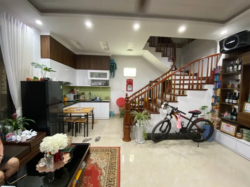 Bán nhà riêng 5 tầng tại phường Ba Đình, Hà Nội, diện tích 33m2, pháp lý đầy đủ... Bán nhà riêng tại Ba Đình, Hà Nội 01