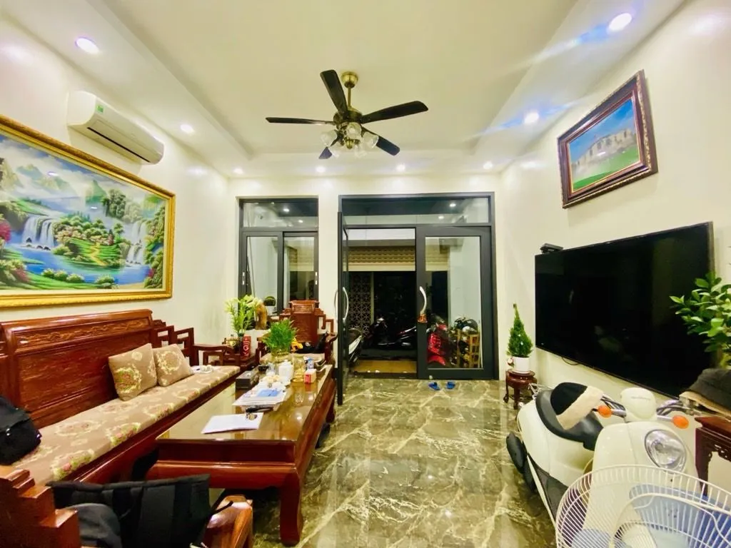 Bán nhà Hoàng Văn Thái,67m hai thoáng trước sau , oto đỗ cửa... Bán nhà riêng tại Phương Liệt, Hà Nội 01
