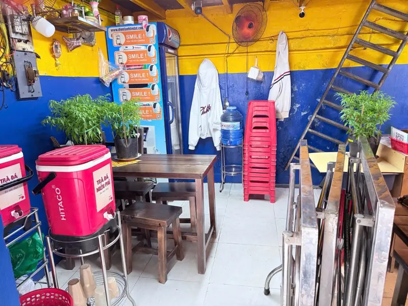 Bán nhà mặt phố kinh doanh sầm uất tại quận trung tâm, 2 tầng... Bán nhà mặt phố tại Tân Sơn Nhất, Hồ Chí Minh 01