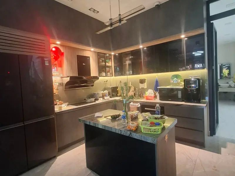 Nhà đẹp An Dương Vương, 4PN, full nội thất cao cấp... Bán nhà riêng tại An Lạc, Hồ Chí Minh 01