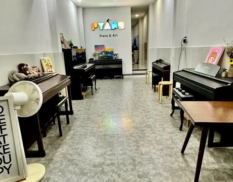 Nhà mặt phố 47m2, 4 tầng, 4PN, cho thuê 30tr/tháng tại Phú Nhuận... Bán nhà mặt phố tại Phú Nhuận, Hồ Chí Minh 01