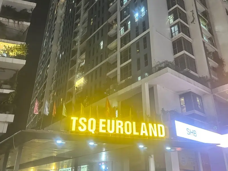 Căn hộ rộng rãi gần 200m2, sang trọng tặng full nội thất. Làng Việt Kiều Châu Âu... Bán căn hộ chung cư tại Hà Đông, Hà Nội 01