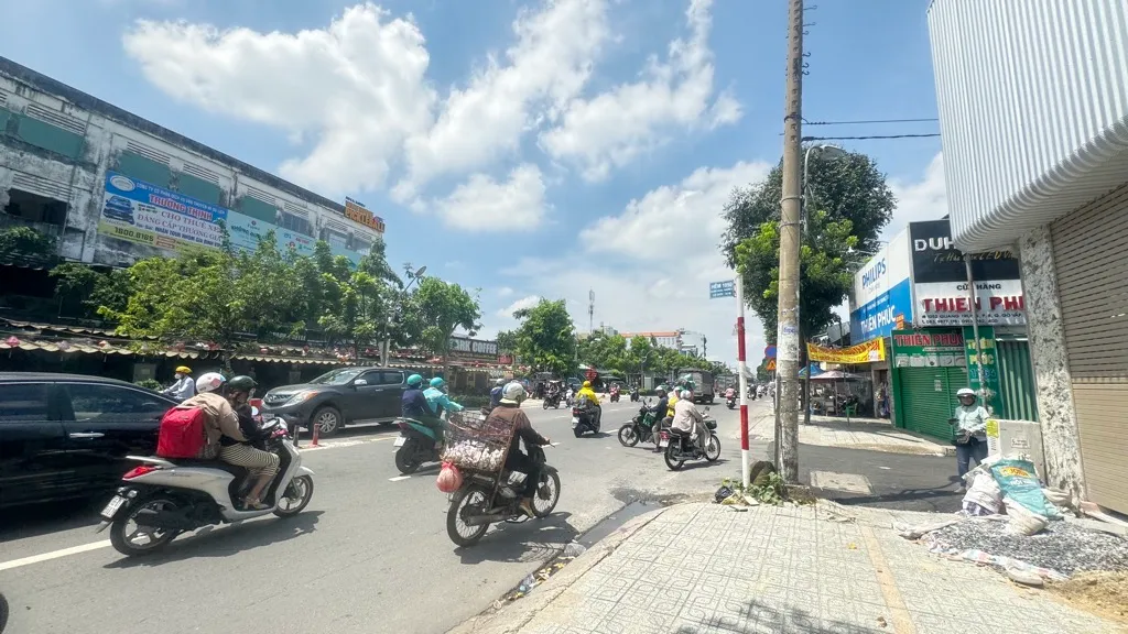Mặt Tiền Quang Trung, 396m, Ngang 11m, Tiện Xây VP, Nhà Hàng, Trường Học, Building... Bán nhà mặt phố tại Thông Tây Hội, Hồ Chí Minh 01