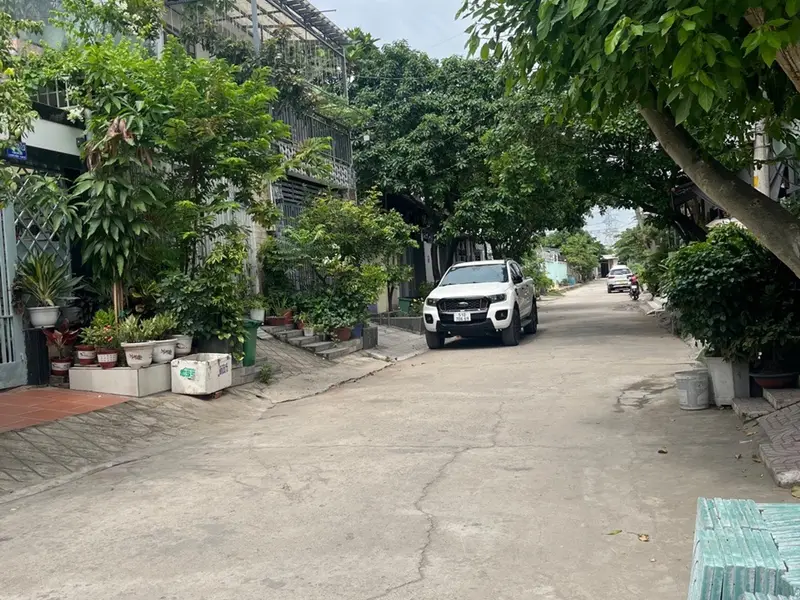 ￼8.34x20, nở hậu 9 m, xe hơi tới đất gần mặt tiền xây dựng tự do... Bán đất tại Nhà Bè, Hồ Chí Minh 01