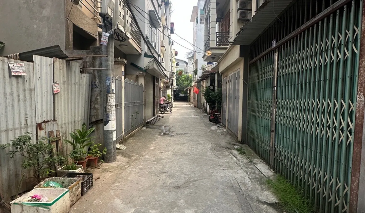 Cơ hội sở hữu nhà 4 tầng tại phố Tư Đình với giá hấp dẫn... Bán nhà riêng tại Long Biên, Hà Nội 01