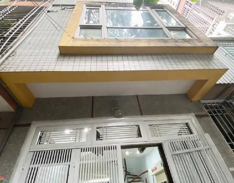 Bán nhà riêng 4 tầng khu vực Khuất Duy Tiến, ngõ ô tô đỗ cửa, diện tích 50m2... Bán nhà riêng tại Thanh Xuân, Hà Nội 01