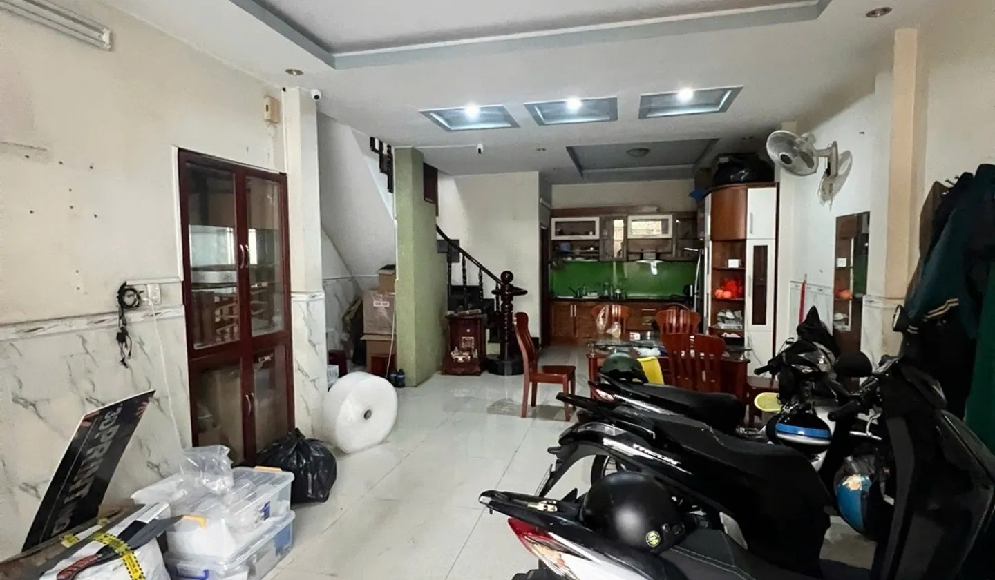 🏡 NGUYỄN XÍ – VỊ TRÍ VIP – 4 TẦNG – 5PN – DÒNG TIỀN 20TR/THÁNG... Bán nhà riêng tại Bình Thạnh, Hồ Chí Minh 01