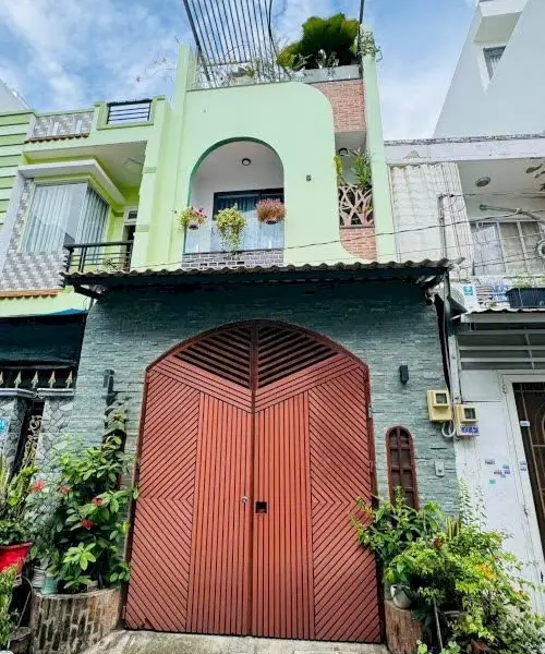 Hai mặt hẻm xe hơi. Thiết kế độc đáo. Gần Bình Trị Đông và Tên Lửa 
7.2 tỷ... Bán nhà riêng tại Bình Trị Đông, Hồ Chí Minh 01