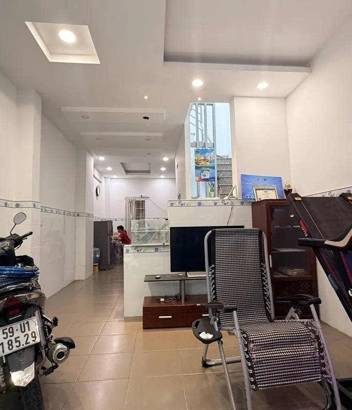 NHÀ TÂN PHÚ - GIÁ RẺ NHƯ BÌNH TÂN - HẺM THÔNG - NHỈNH NHẸ 5 TỶ.... Bán nhà riêng tại Tây Thạnh, Hồ Chí Minh 01