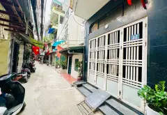 Bán nhà riêng 4 tầng tại khu vực, 42m2, pháp lý cơ sở, giá 9,95 tỷ đồng... Bán nhà riêng tại Văn Miếu - Quốc Tử Giám, Hà Nội 01
