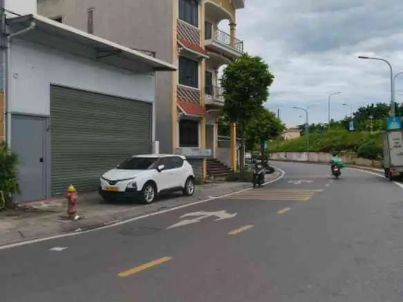 Bán,đất tặng nhà cấp 4... Bán đất tại Việt Hưng, Hà Nội 01