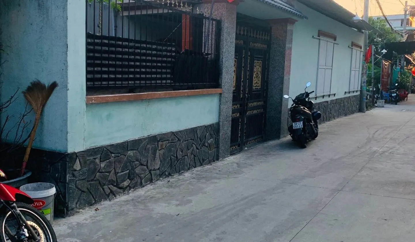 Bán nhà riêng 175.4 m2 tại xã Nhà Bè, Hồ Chí Minh, giá hợp lý 5.1 tỷ đồng... Bán nhà riêng tại Nhà Bè, Hồ Chí Minh 01